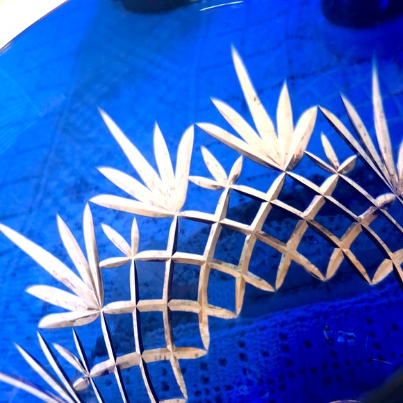 Vintage Hurricane Shade for Lantern - Picture 5 of 7